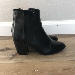 Lulu’s Black Booties